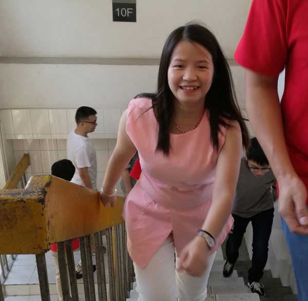 海外事业部文化拓展活动：坚持30天爬楼梯上班，到10楼办公室